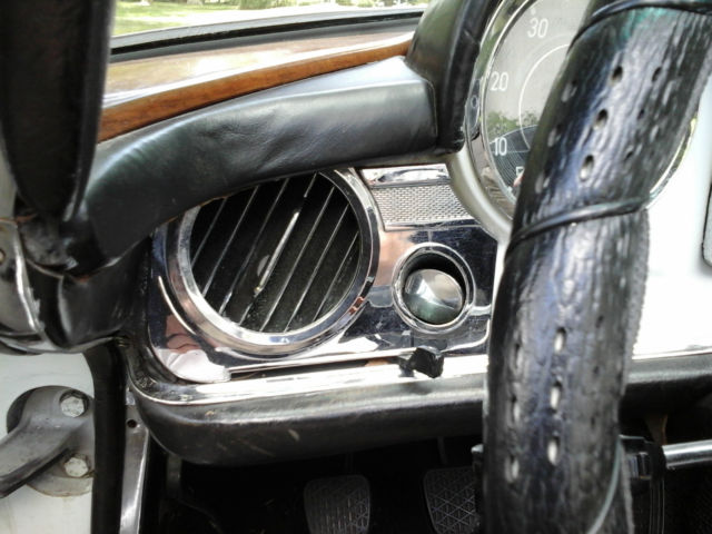 1964 Mercedes-Benz SL-Class - photo 10
