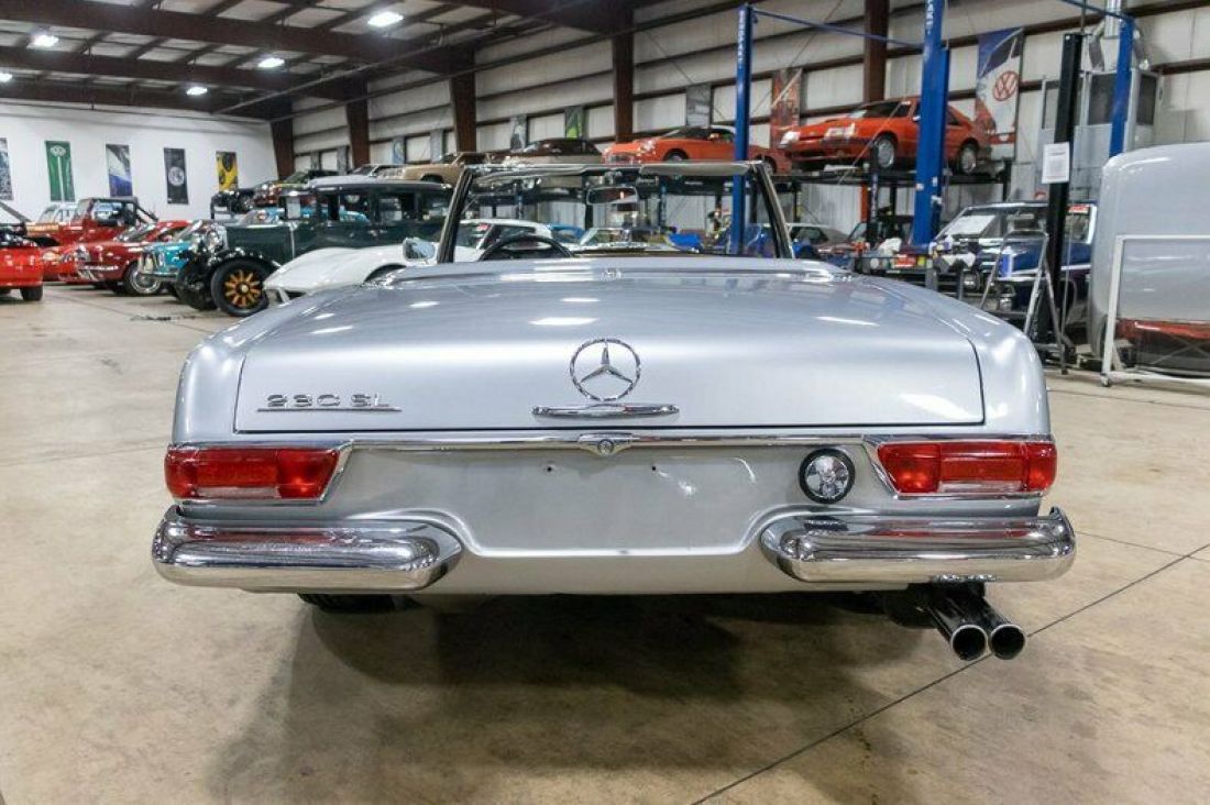 1964 Mercedes-Benz 200-Series - photo 6