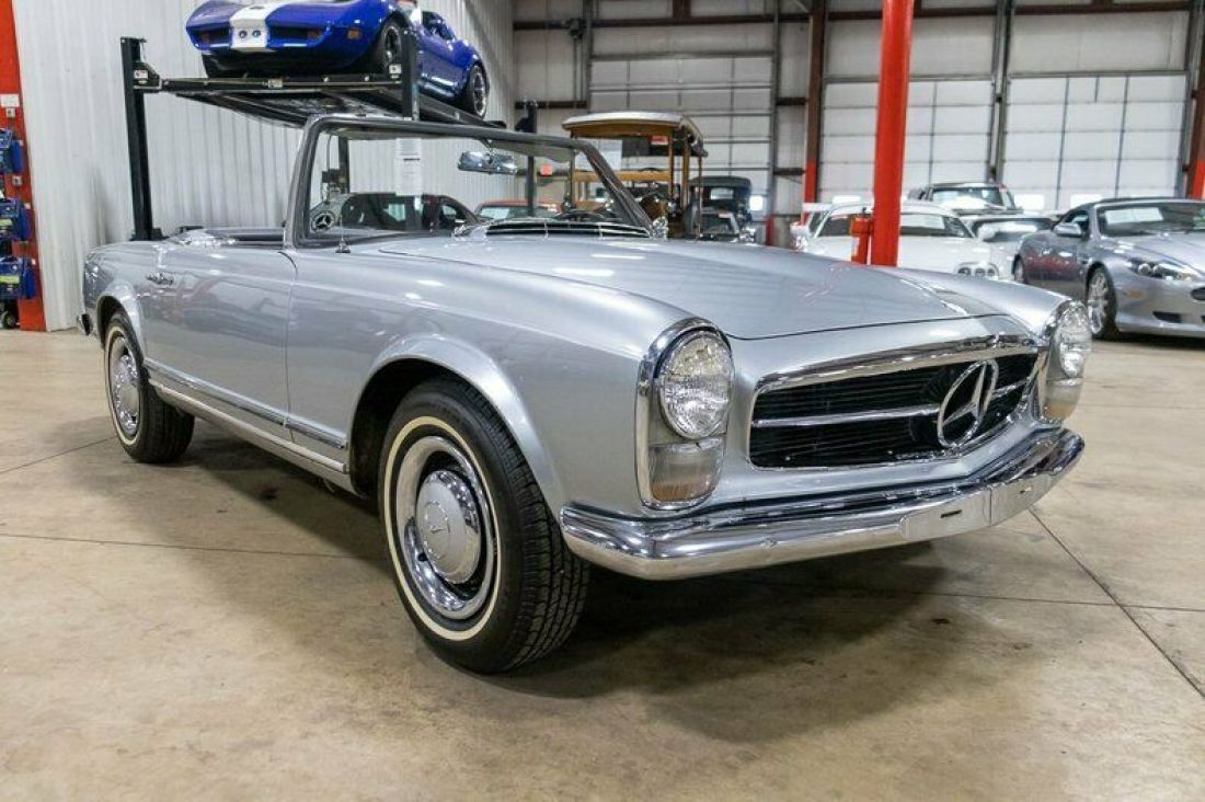 1964 Mercedes-Benz 200-Series - photo 9