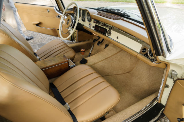 1964 Mercedes-Benz 200-Series - photo 13