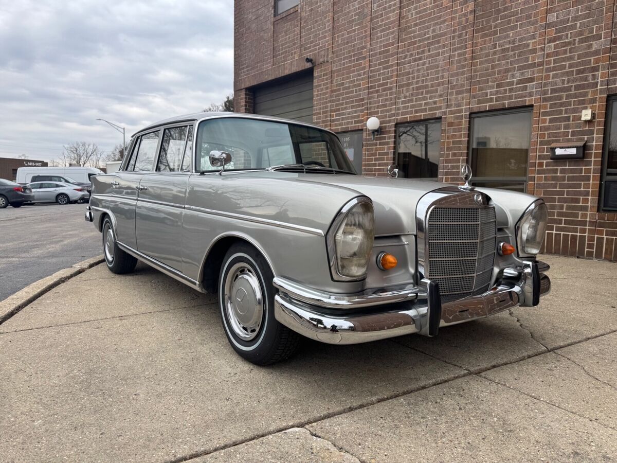 1964 Mercedes-Benz 300-Series - 300SE - photo 10