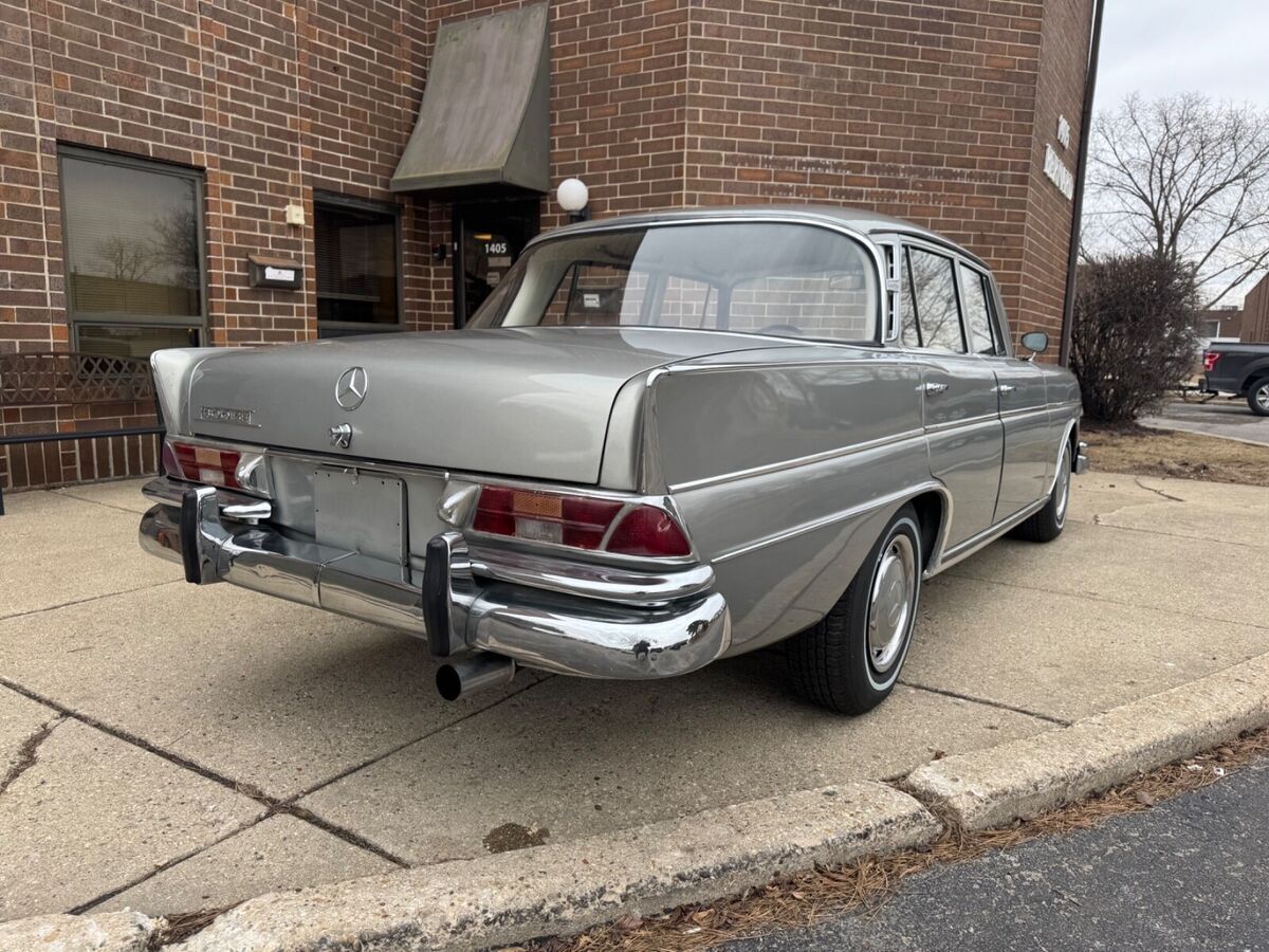 1964 Mercedes-Benz 300-Series - 300SE - photo 6