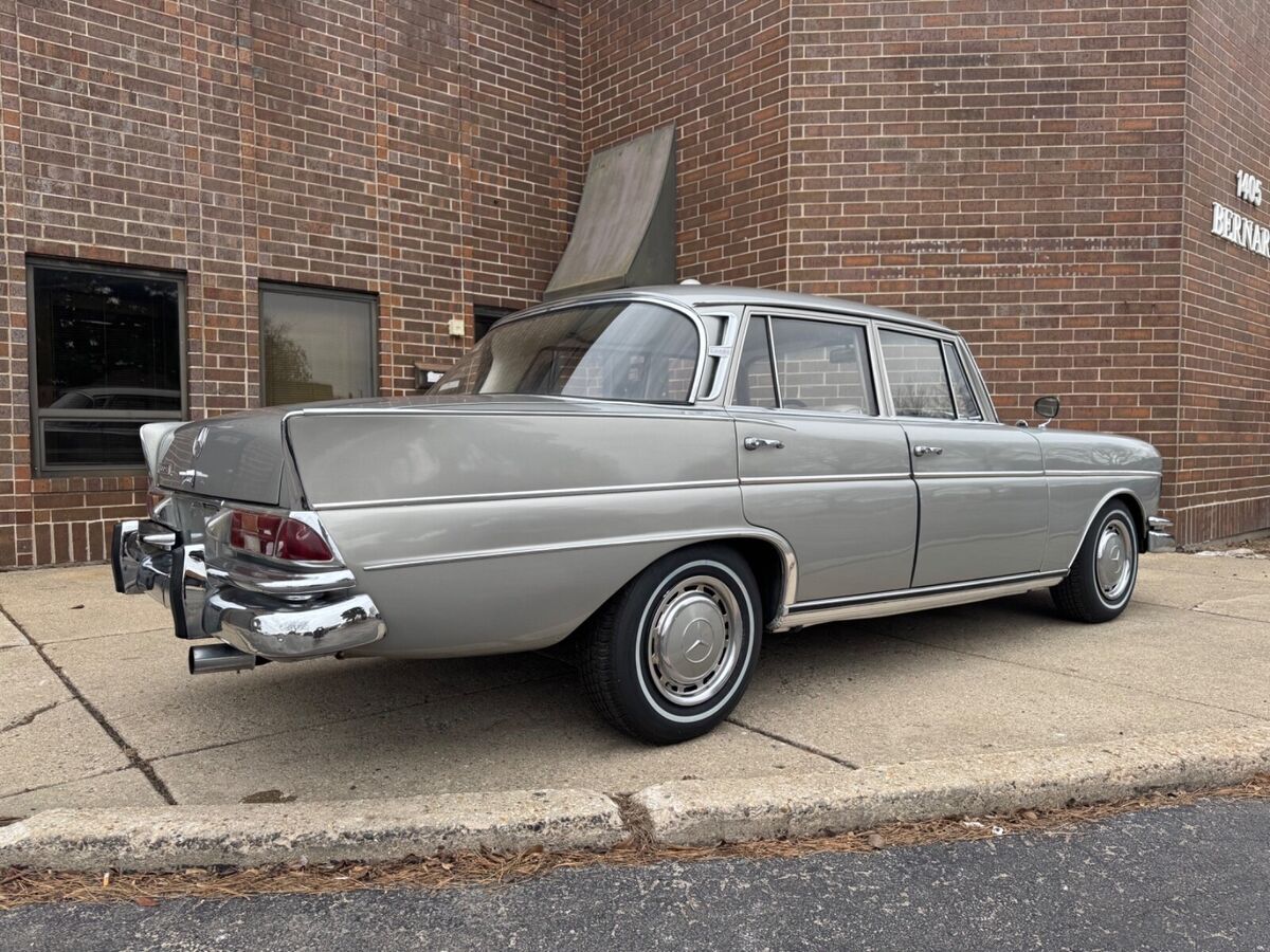 1964 Mercedes-Benz 300-Series - 300SE - photo 7
