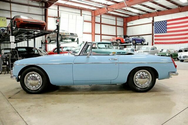 1964 MG MGB Convertible - photo 2