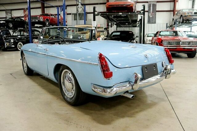 1964 MG MGB Convertible - photo 3