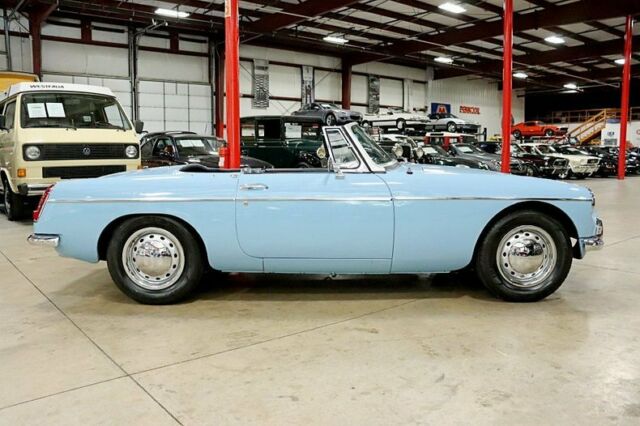 1964 MG MGB Convertible - photo 6