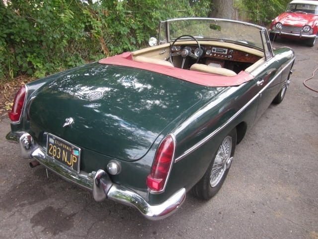 1964 MG MGB Mk I pull handle - photo 3