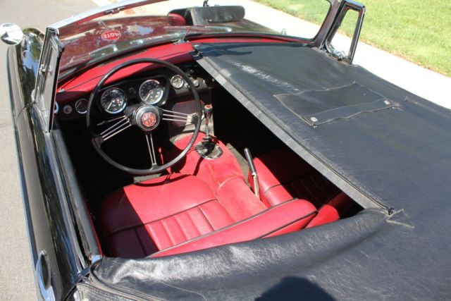 1964 MG MGB - photo 12