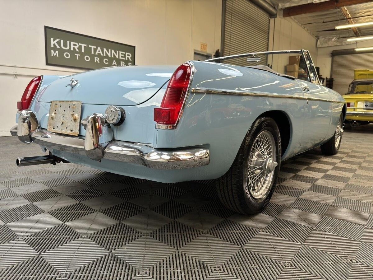 1964 MG MGB - photo 3