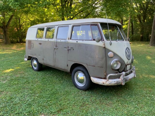1964 Volkswagen Bus/Vanagon