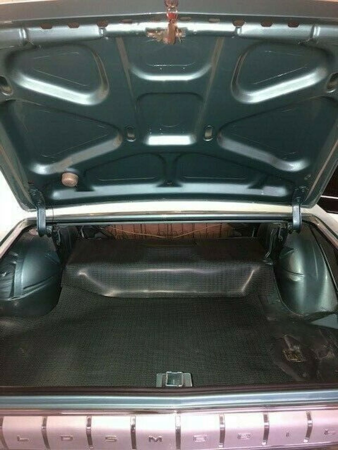 1964 Oldsmobile Cutlass - photo 4
