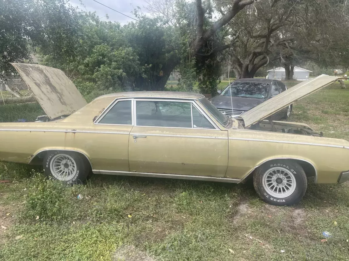 1964 Oldsmobile Cutlass Coupe Coupe Brown cutlass 1964 Oldsmobile Cutlass cutlass