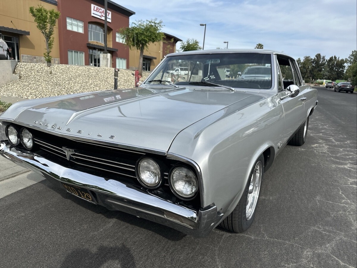 1964 Oldsmobile Cutlass F85 - photo 3