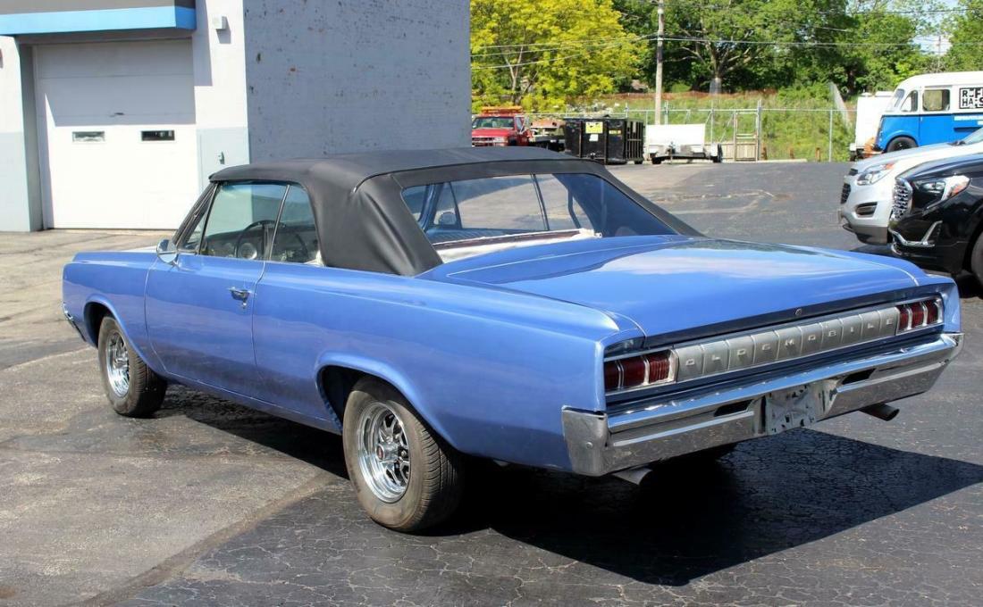 1964 Oldsmobile Cutlass F85 Convertible - photo 2