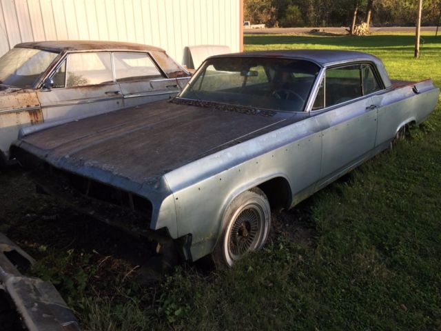 1964 Oldsmobile Dynamic 88 2 door and 4 door cars 1964 Oldsmobile Eighty-Eight