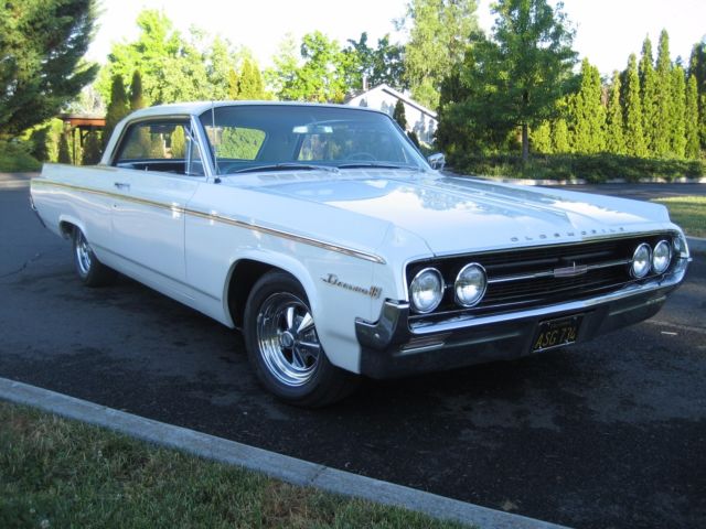 1964 Oldsmobile Eighty-Eight 2-door hardtop - photo 9