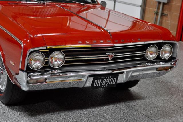 1964 Oldsmobile 442 Convertible - photo 5