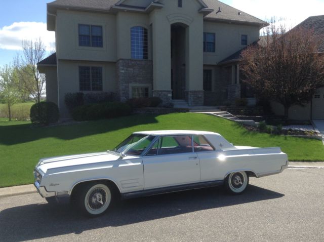1964 Oldsmobile Starfire - photo 2