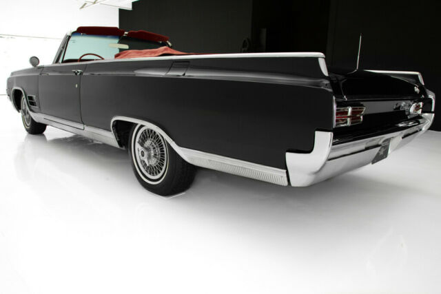 1964 Oldsmobile Starfire Black 394/345 Stunning - photo 8