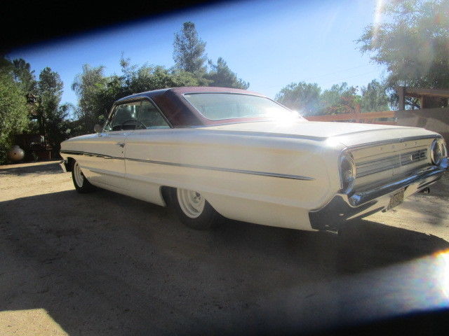 1964 Ford Galaxie - photo 2
