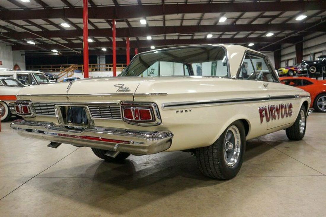 1964 Plymouth Fury - photo 5