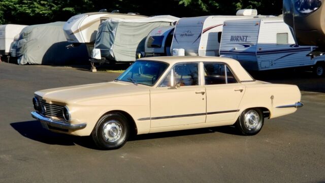 1964 Plymouth Valiant 4 door - photo 7