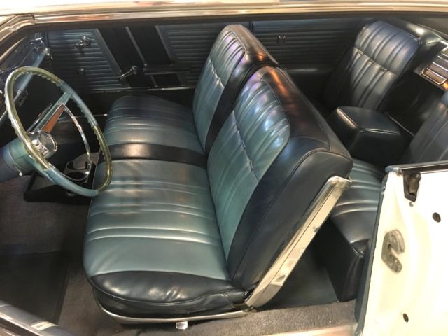 1964 Pontiac Bonneville COLD A/C...RUNS GREAT! - photo 8