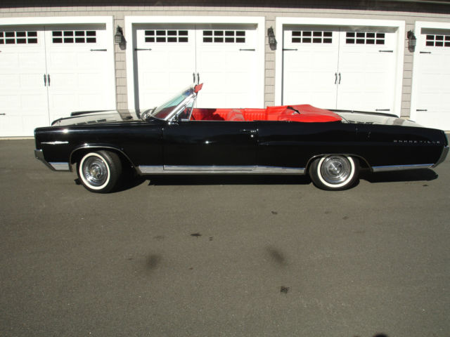1964 Pontiac Bonneville 6.4L-Tri Power 1964 Pontiac Bonneville