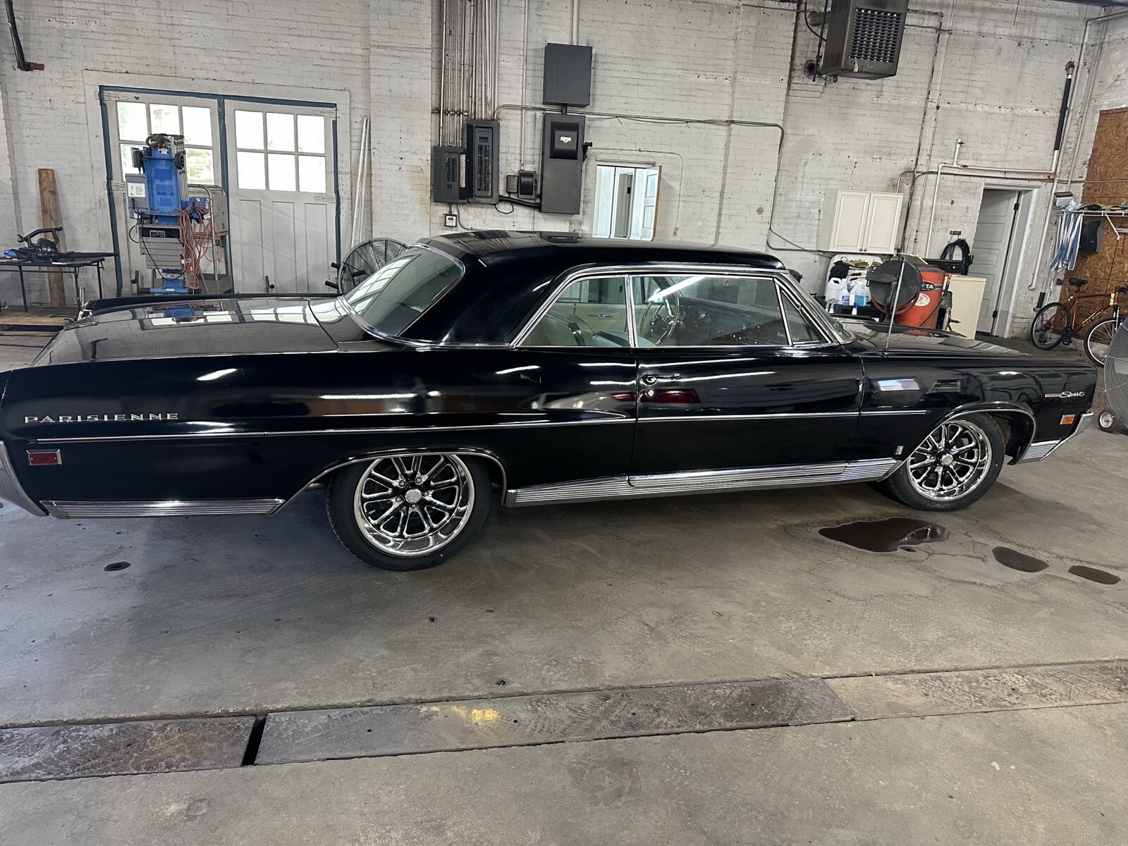 1964 Pontiac Bonneville 2 dr - photo 8