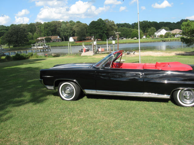 1964 Pontiac Bonneville - photo 2
