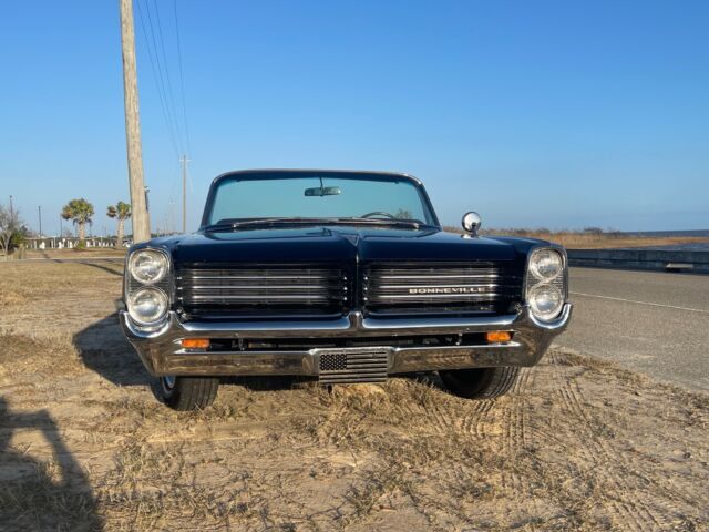 1964 Pontiac Bonneville 2+2 Sports Coupe - photo 5