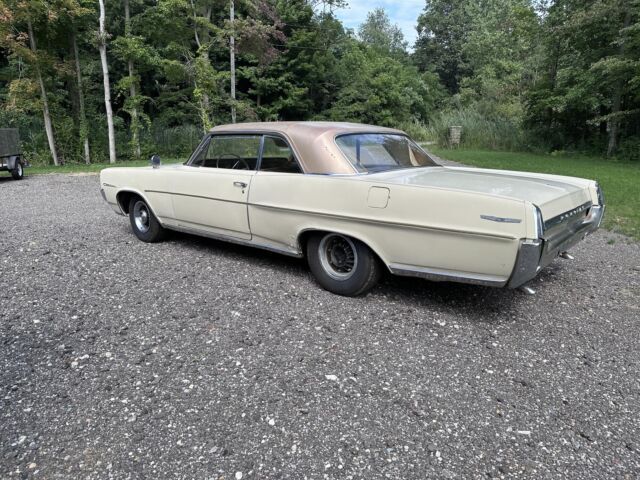 1964 Pontiac 2 Door Sport Coupe - photo 11