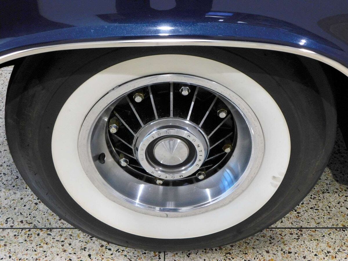 1964 Pontiac Grand Prix 2dr coupe - photo 13