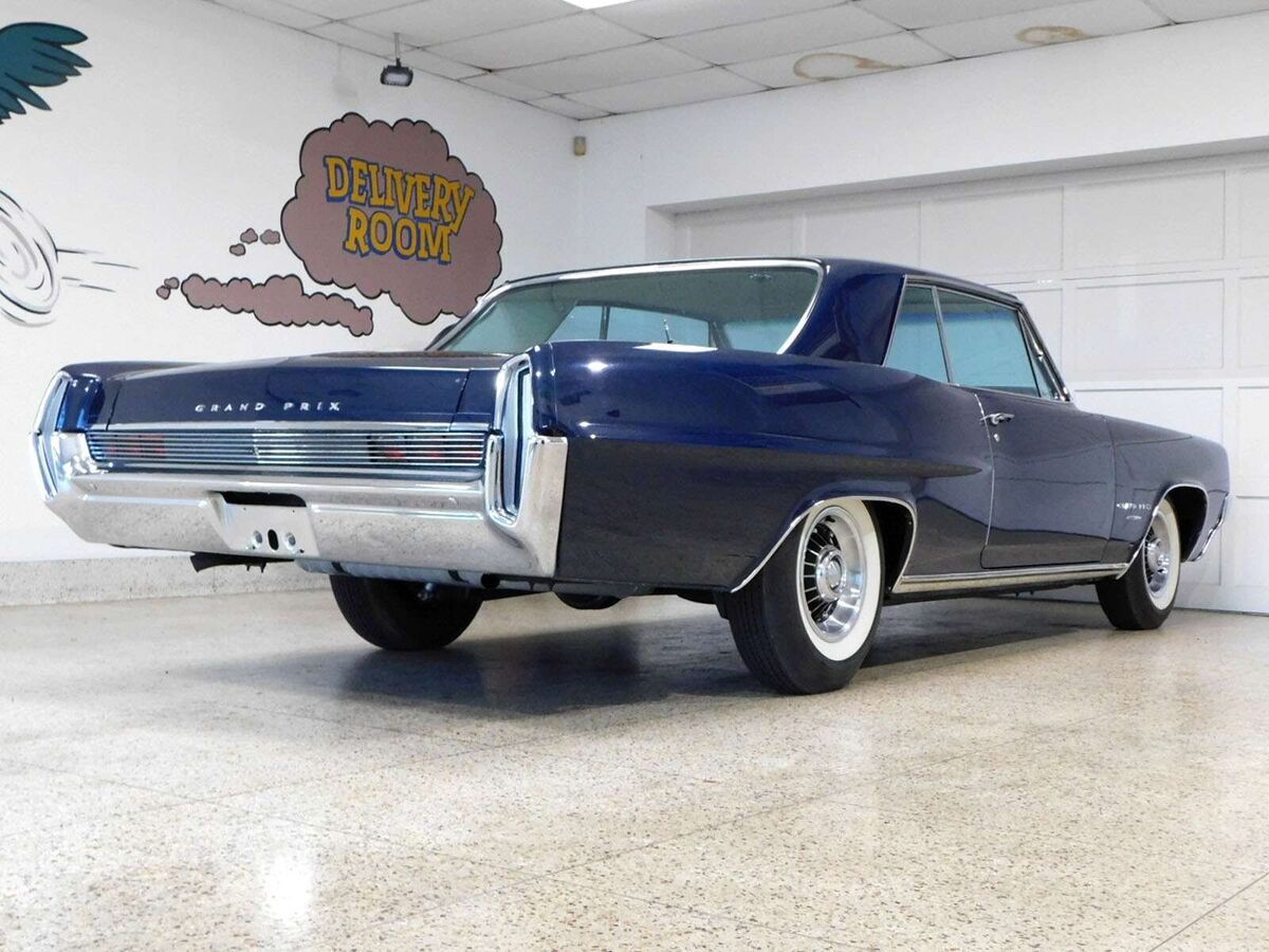 1964 Pontiac Grand Prix 2dr coupe - photo 4