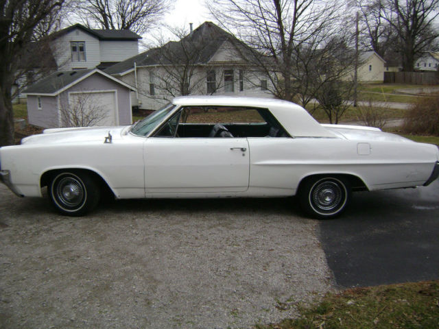 1964 Pontiac Grand Prix Base - photo 3