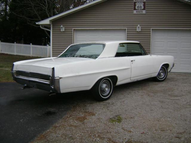 1964 Pontiac Grand Prix Base 6.4L 6376CC 389Cu - photo 3