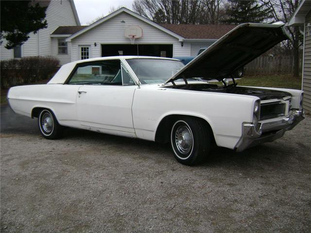 1964 Pontiac Grand Prix Base 6.4L 6376CC 389Cu - photo 3