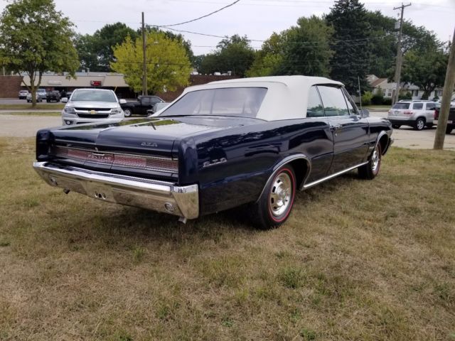 1964 Pontiac GTO Convertible - photo 4