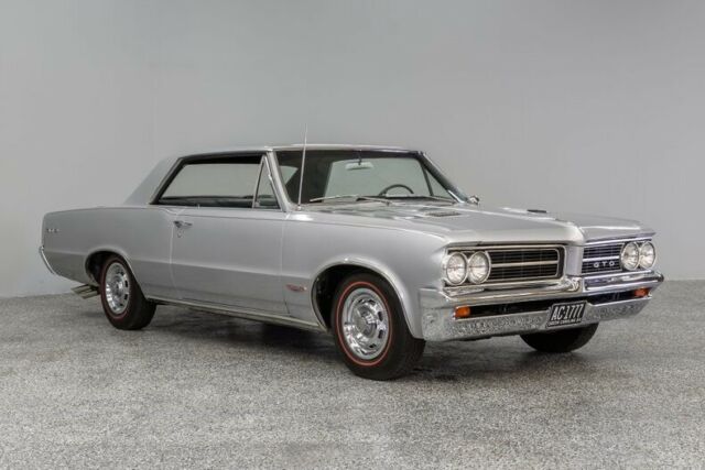 1964 Pontiac GTO -- - photo 10