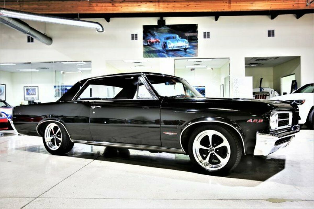 1964 Pontiac GTO 23655 Miles Black Coupe 428 V8 6 Speed Manual 1964 Pontiac GTO