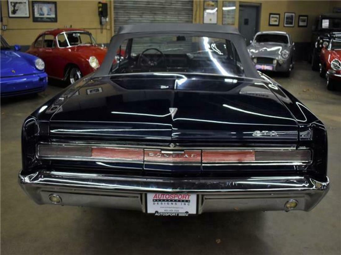 1964 Pontiac GTO Convertible - photo 10