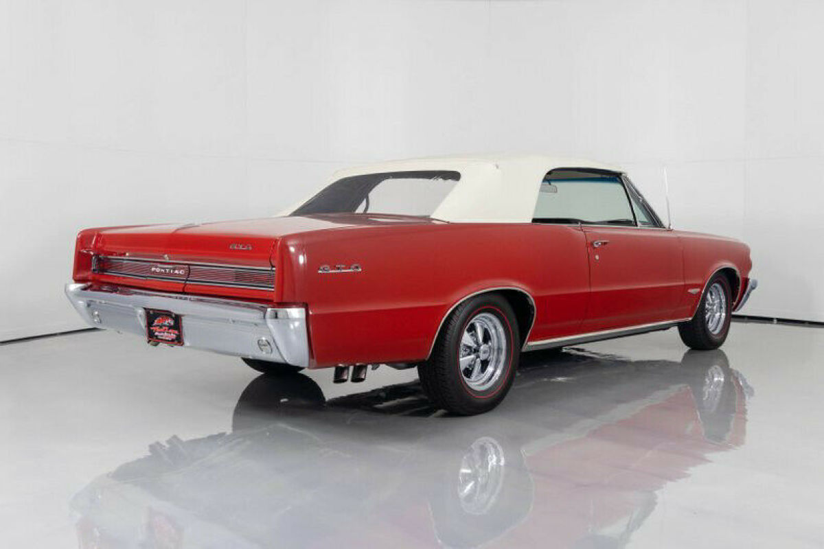 1964 Pontiac GTO 4-Speed Tri Power Convertible - photo 10
