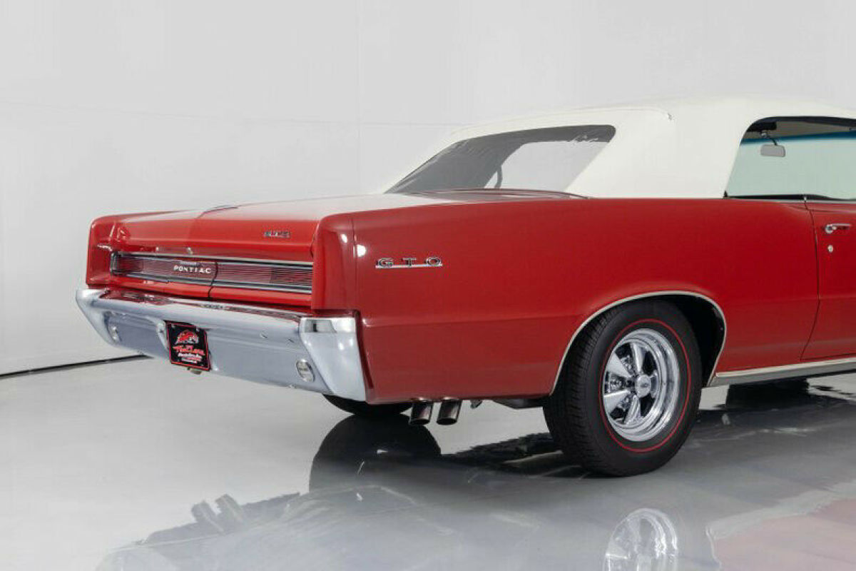 1964 Pontiac GTO 4-Speed Tri Power Convertible - photo 11