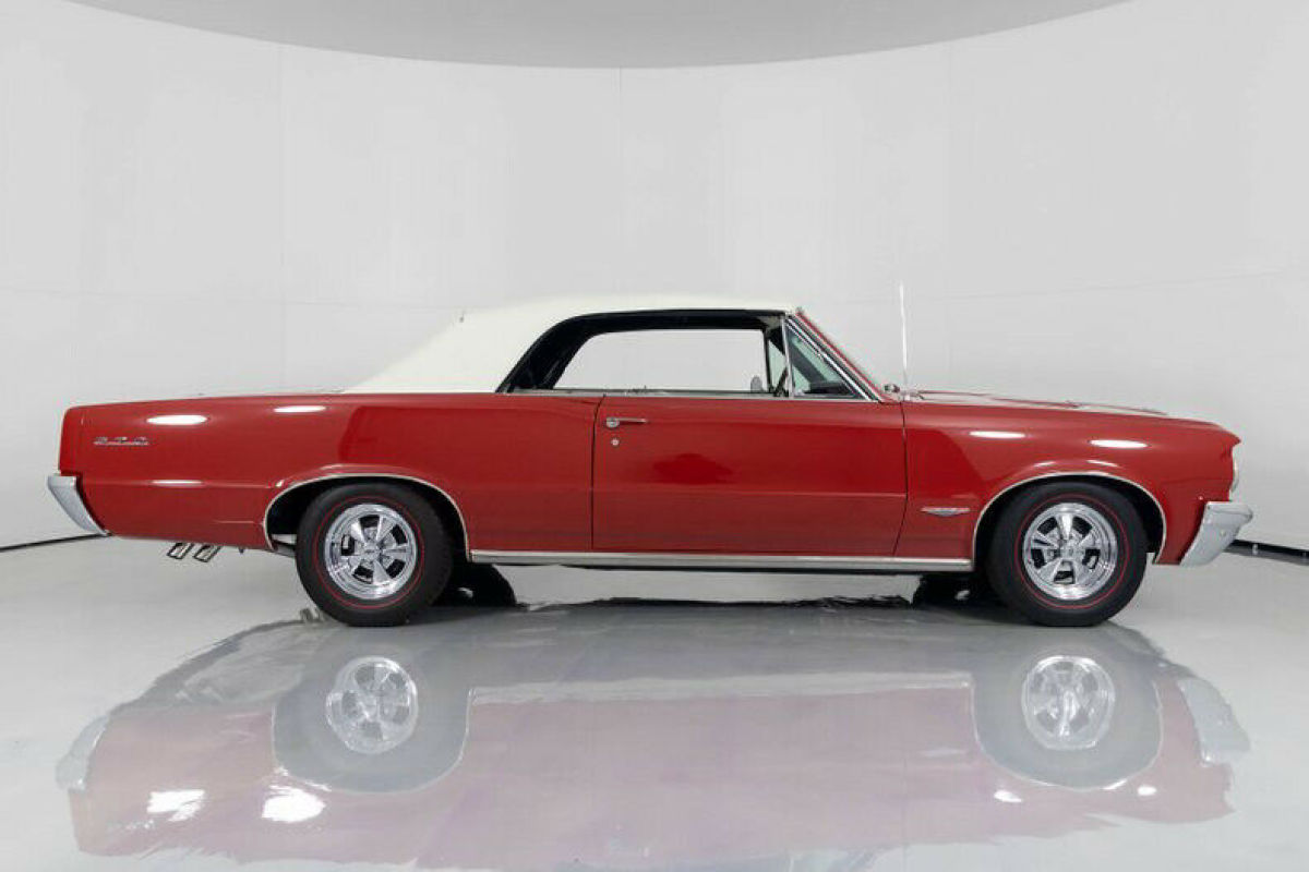 1964 Pontiac GTO 4-Speed Tri Power Convertible - photo 12