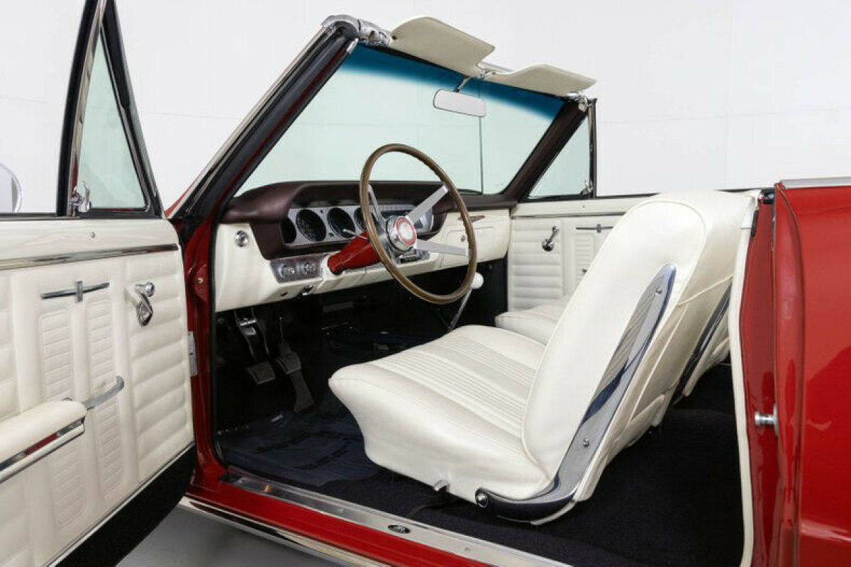 1964 Pontiac GTO 4-Speed Tri Power Convertible - photo 2