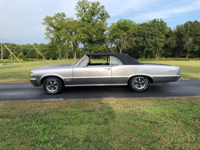 1964 Pontiac GTO GTO - photo 2