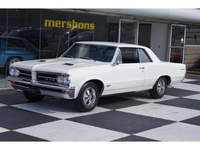 1964 Pontiac GTO - Correct 389/325hp, Automatic, A/C, PS, White over Blue! 1964 Pontiac GTO