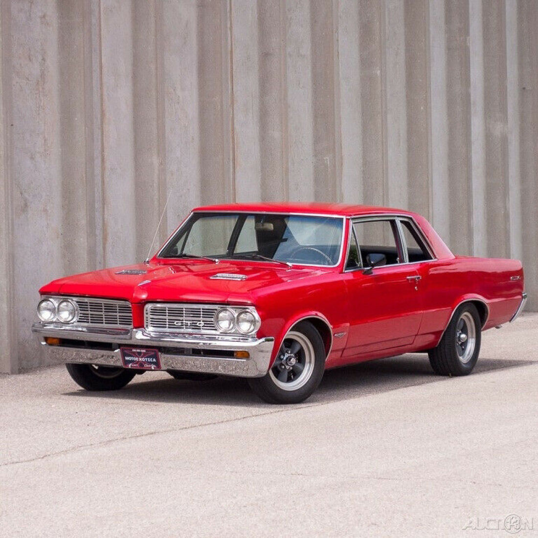 1964 Pontiac GTO GTO Coupe Replica