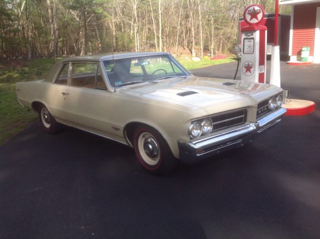 1964 Pontiac GTO Coupe