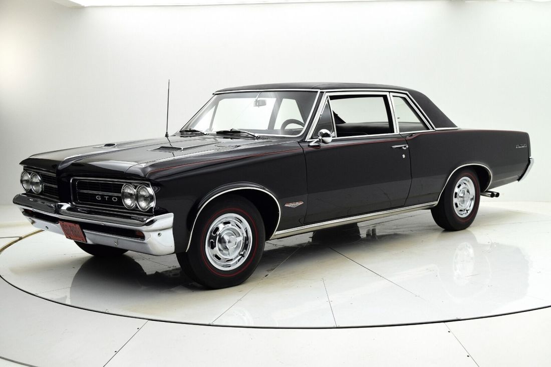 1964 Pontiac GTO Post Coupe - photo 10